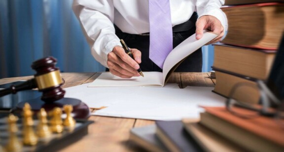 Thế nào là vi phạm dân sự?