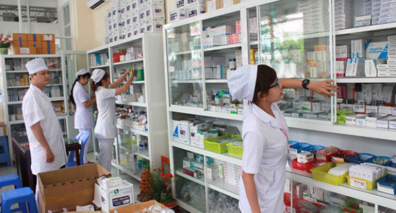 Bảo đảm thuốc, trang thiết bị y tế để phục vụ công tác khám bệnh, chữa bệnh