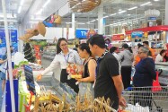 Bảo vệ người tiêu dùng: Doanh nghiệp bán lẻ vào cuộc mạnh mẽ