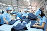 Kiến nghị giảm tuổi nghỉ hưu cho công nhân, giáo viên mầm non
