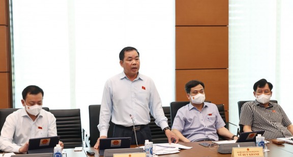 Ứng phó với đại dịch COVID-19: Doanh nghiệp phản ánh, bộ, ngành gỡ khó