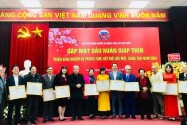 Hiệp hội Những người lao động sáng tạo Việt Nam: Tổ chức buổi Gặp mặt đầu xuân Giáp Thìn